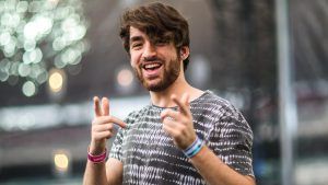 Oliver Heldens pinchando