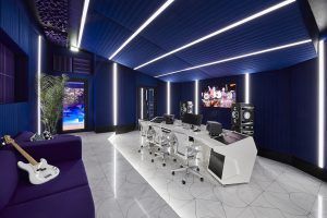 FIVE Hotels sello