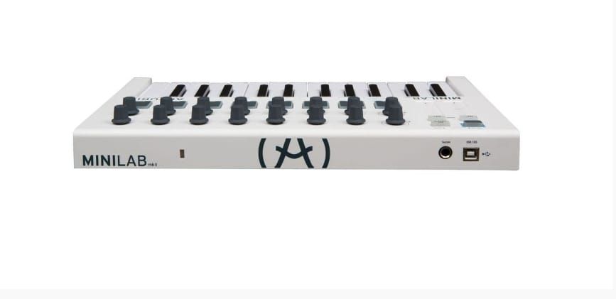 Arturia Minilab 3